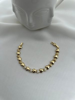 ÖZEL SERİ TAŞ DEAYLI KALPLİ BİLEKLİK