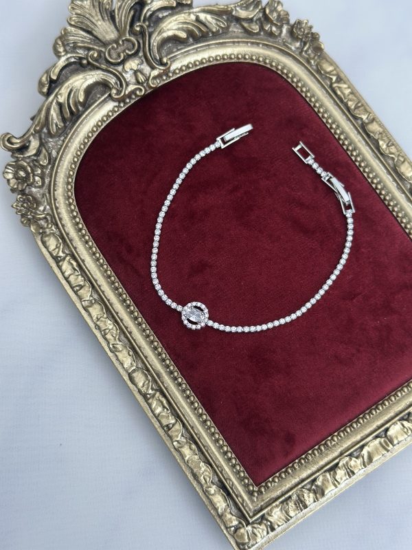 N ÖZEL SERİ BİLEKLİK 182
