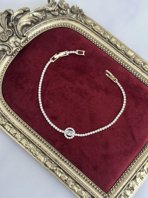 N ÖZEL SERİ BİLEKLİK 183